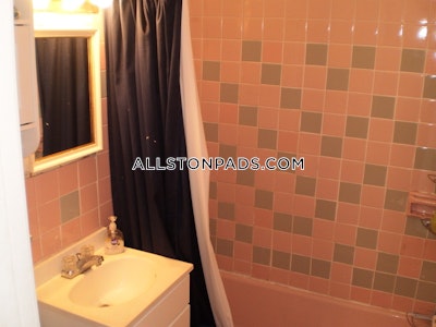 Allston 2 Bed 1 Bath BOSTON Boston - $3,000 No Fee