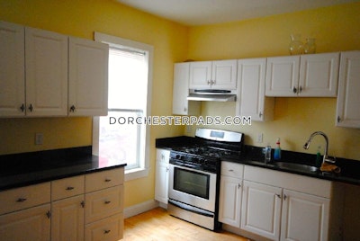 Dorchester 4 Beds 1.5 Baths Savin Hill Boston - $4,100 50% Fee