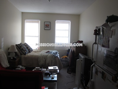 Mission Hill Apartment for rent Studio 1 Bath Boston - $2,000 No Fee