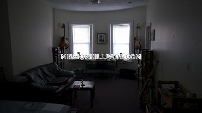 Mission Hill 1 Bed 1 Bath Boston - $2,600 No Fee