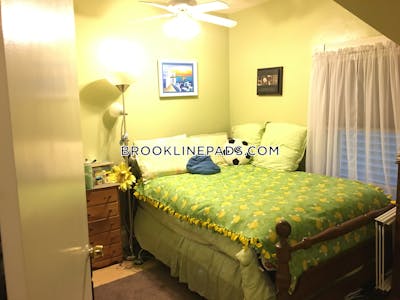 Brookline Amazing 4 Beds 2 Baths in Brookline Brookline Village - $4,200