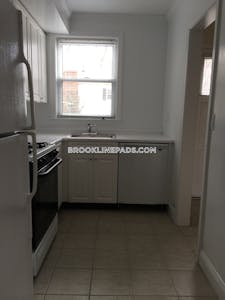 Brookline 2 Beds 1 Bath  Chestnut Hill - $3,710 No Fee