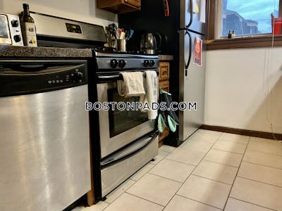 Jamaica Plain 3 Bed 1 Bath BOSTON Boston - $3,500 No Fee
