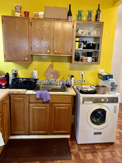 Mission Hill 4 Beds 3 Baths Boston - $6,000
