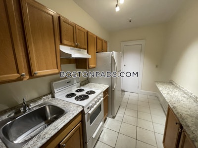 Brighton 3 Beds 1 Bath Boston - $4,200