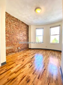 Mission Hill 3 Beds 1 Bath Boston - $3,800