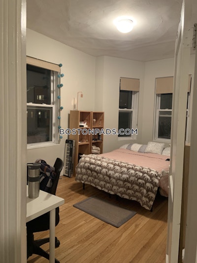 Northeastern/symphony 2.5 Beds 1 Bath Boston - $4,470 No Fee