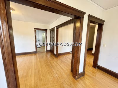 Cambridge 3 Bed 1 Bath CAMBRIDGE Central Square/cambridgeport - $3,850