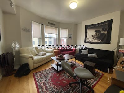 Mission Hill 4 Bed 1 Bath on Tremont St in BOSTON Boston - $4,900 50% Fee