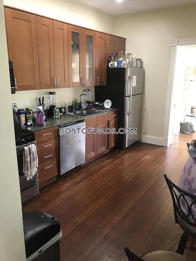 Mission Hill 5 Beds 2 Baths Boston - $7,870
