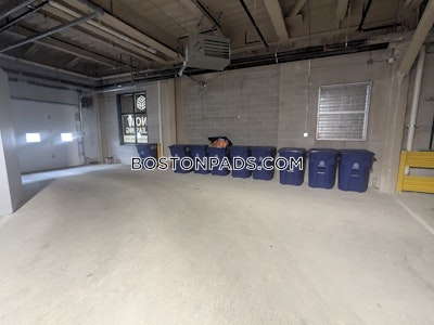 Brighton 3 Bed 2 Bath BOSTON Boston - $4,800 50% Fee
