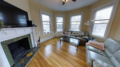Somerville 3 Beds 1 Bath  Davis Square - $4,100