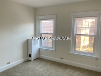Brookline 2 Beds 1 Bath  Coolidge Corner - $3,395 No Fee