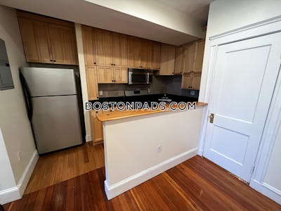 Brookline 3 Beds 2 Baths  Washington Square - $3,000 No Fee