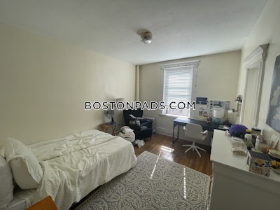 Fenway/kenmore Studio 1 Bath BOSTON Boston - $2,400 No Fee