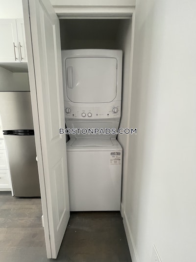 Fenway/kenmore 2 Bed 1 Bath BOSTON Boston - $3,950 No Fee