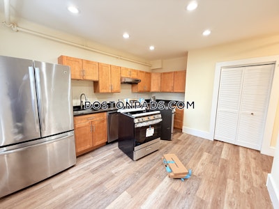 Framingham 3 Bed 1 Bath FRAMINGHAM $3,200 - $3,200 No Fee
