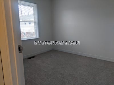 Roslindale 3 Beds No Bath Boston - $3,430