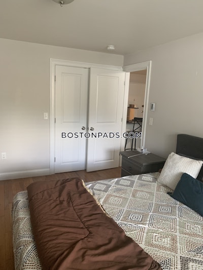 Malden 1 Bed, 1 Bath Unit - $2,000