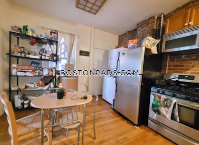 Jamaica Plain 4 Beds 1 Bath Boston - $4,490