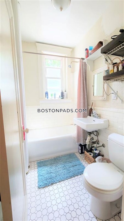 Malden 0 Bed 1 Bath MALDEN $1,825 - $2,000