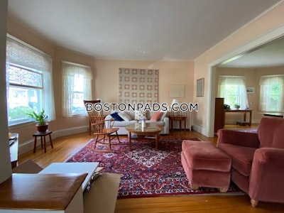 Somerville 5 Bed 2.5 Bath SOMERVILLE  Tufts - $7,350