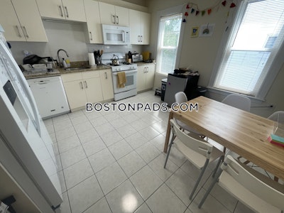 Brighton 4 Beds 2 Baths Brighton Boston - $4,800