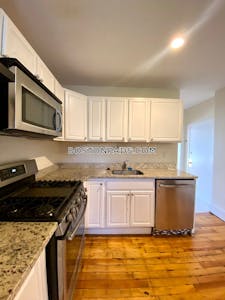 East Boston Renovated 2 bed 1 bath available 7/1 on Princeton St in East Boston! Boston - $2,650 No Fee