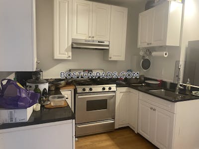 Mission Hill 3 Bed, 2 Bath Unit Boston - $4,400