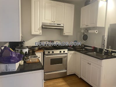 Mission Hill Nice 3 Bed 2 Bath in Mission Hill!! Boston - $4,400