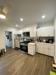 Cambridge 3 Bed 1.5 Bath CAMBRIDGE  Inman Square - $4,200