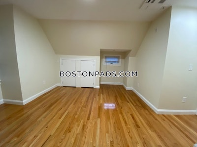 Brookline 4 Bed 2 Bath BROOKLINE- COOLIDGE CORNER $5,900  Coolidge Corner - $5,900