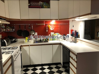 Northeastern/symphony 6 Beds 2 Baths Boston - $8,900