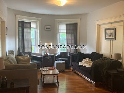 Brookline 4 Beds 2 Baths  Washington Square - $4,200 No Fee