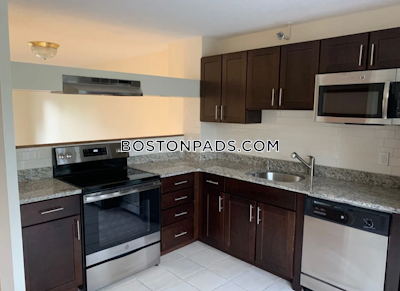 Brighton 2 Beds 1.5 Baths Boston - $2,950 No Fee