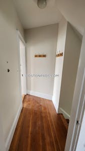 Medford 3 Beds 1 Bath  Tufts - $3,600 No Fee