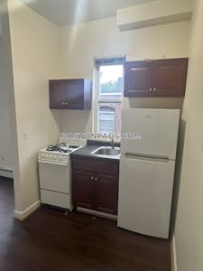 Mission Hill 1 Bed 1 Bath Boston - $2,150 No Fee