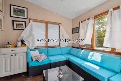 Brighton 3 Bed 1 Bath BOSTON Boston - $3,900 No Fee