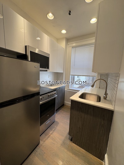 Fenway/kenmore Studio 1 Bath Boston - $2,450 No Fee