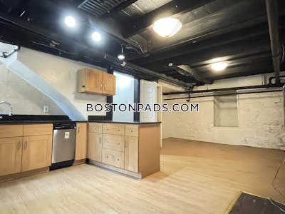 Beacon Hill Nice 2 Bed 1 Bath available 9/1 on Champney Place in Beacon Hill Boston - $4,000