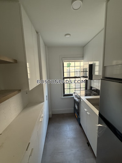 Cambridge 1 Bed 1 Bath  Harvard Square - $2,850 No Fee