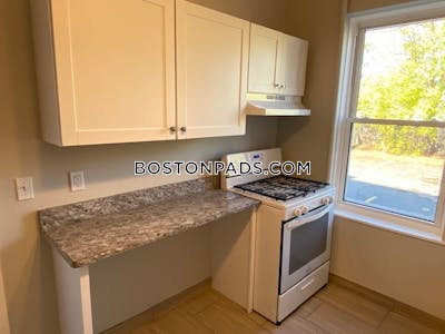 Allston 5 Beds 2 Baths Boston - $5,800 No Fee