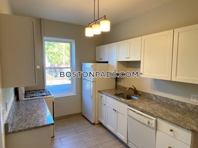 Allston 5 Beds 2 Baths Boston - $5,600
