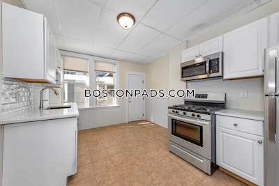 Brighton 3 Beds 1 Bath Boston - $3,750