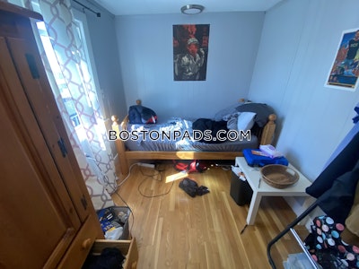 Somerville 5 Bed 2 Bath SOMERVILLE  Tufts - $4,450 No Fee