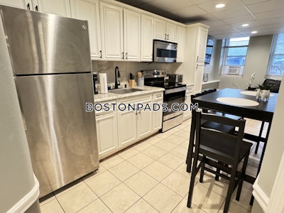 Brookline 1 Bed 1 Bath  Cleveland Circle - $2,925