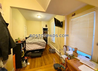 Mission Hill 4 Bed 2 Bath BOSTON Boston - $6,800 No Fee