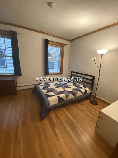 Cambridge 4 Beds 1 Bath  Harvard Square - $5,000 No Fee