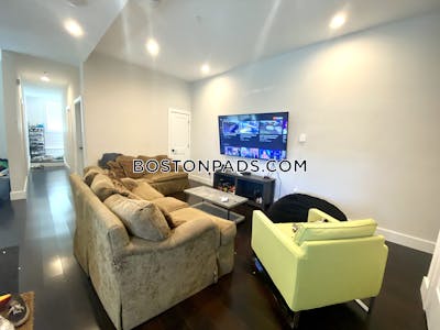 Mission Hill 7 Beds 4.5 Baths Fort Hill Boston - $8,000 No Fee