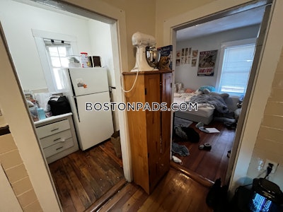 Medford 4 Beds 1 Bath  Tufts - $4,400 No Fee